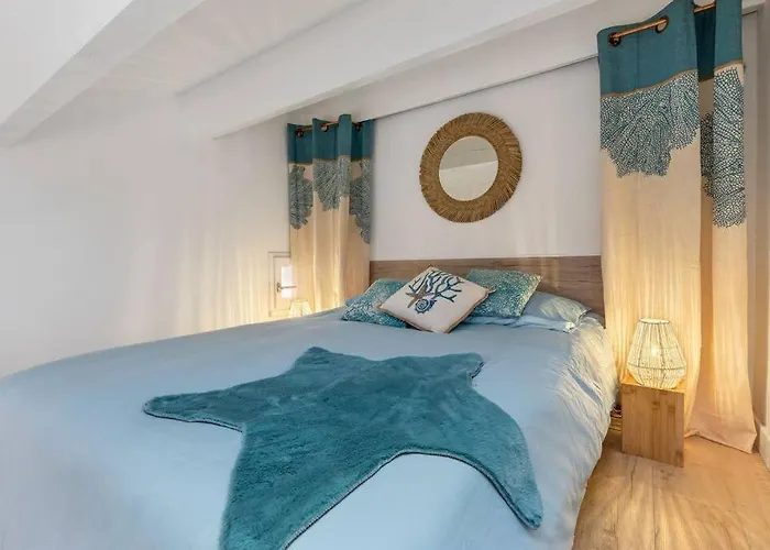 Appartement Pinede Proche Village Naturiste
